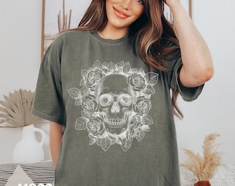Camiseta de calavera floral: rosas en flor, camiseta de anatomía vintage