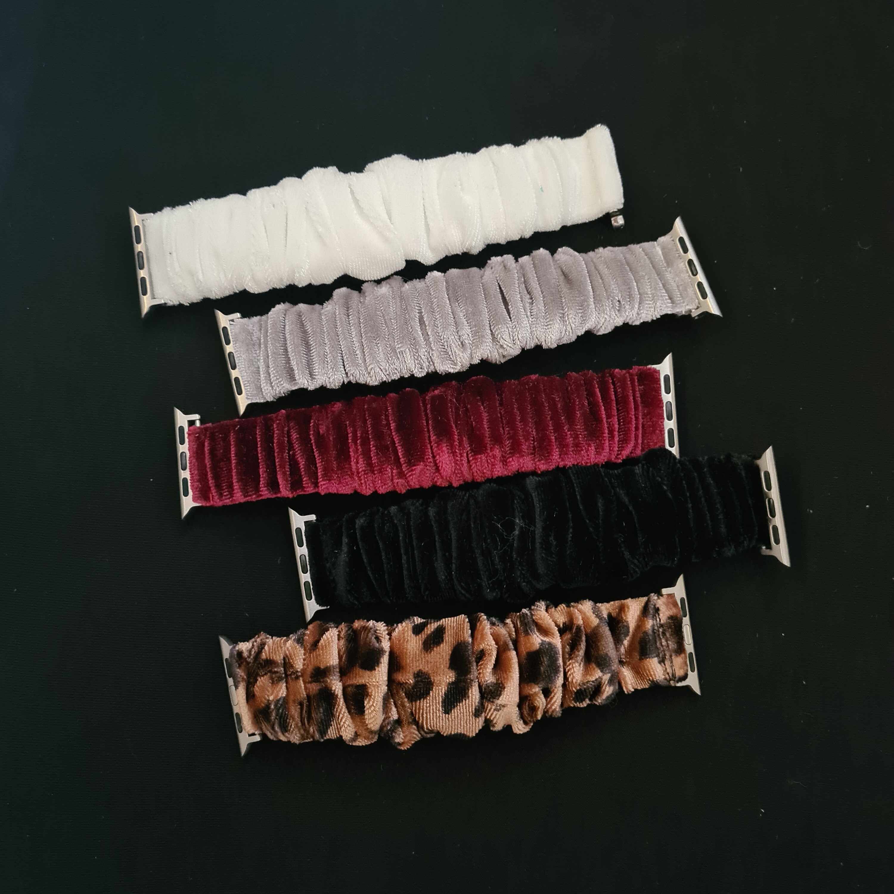 Velvet scrunchie online apple watch band