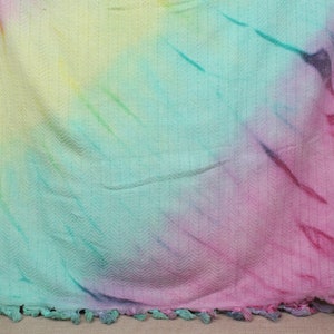 Bedcover, Beach Blanket, Rainbow Throw, Chevron Tie Dye Throw, 67x91 Inches Boho Bedspread, Decorative Blanket, Decor Throw,
