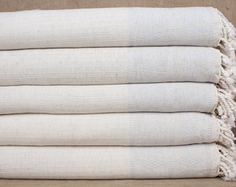 Koc turecki, narzuta na kanapę, jasnoszary koc, narzuta z wzorem kilim, narzuta lniana 87x99 cali, narzuta na łóżko, koc dekoracyjny, ciepły narzuta,