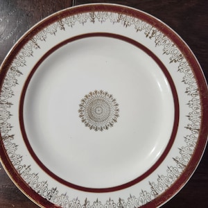 Swinnertons Stafforshire Design China Plate