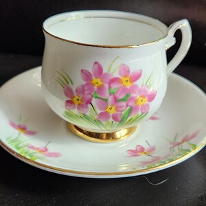 Tasse à thé et soucoupe Phoenix en porcelaine fine