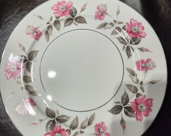 Plato llano de porcelana japonesa Sango, diseño "Rosalinda"