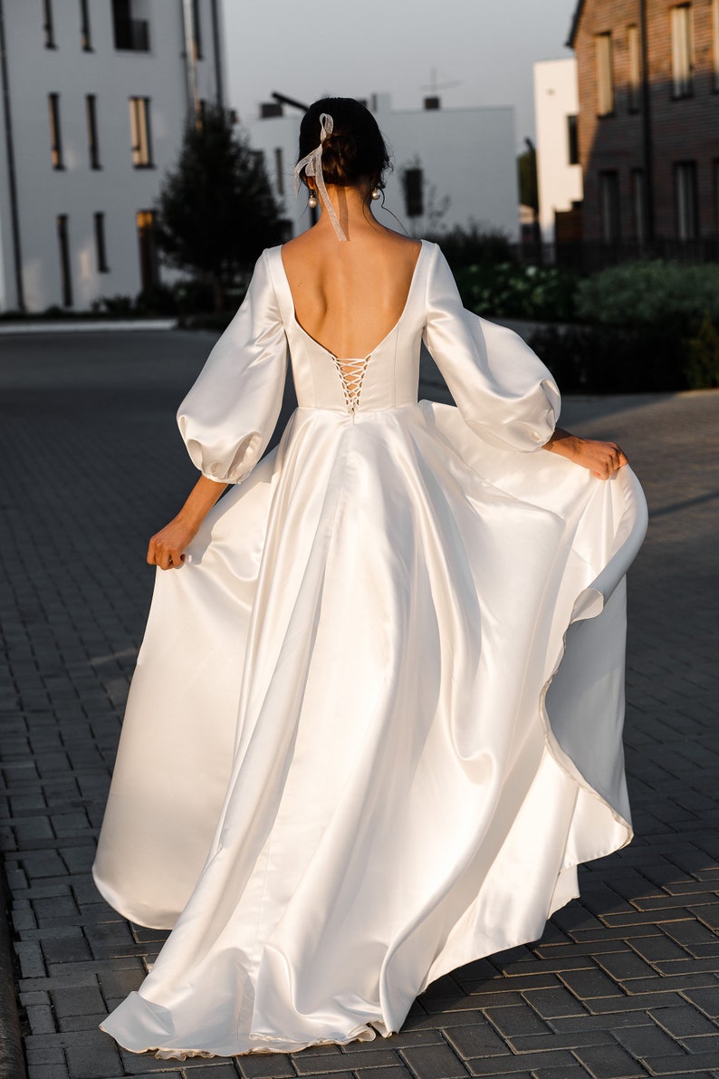 Classic wedding dress puff long sleeve, Satin a line wedding dress corset, Plunging neck bridal gown AURORA image 4