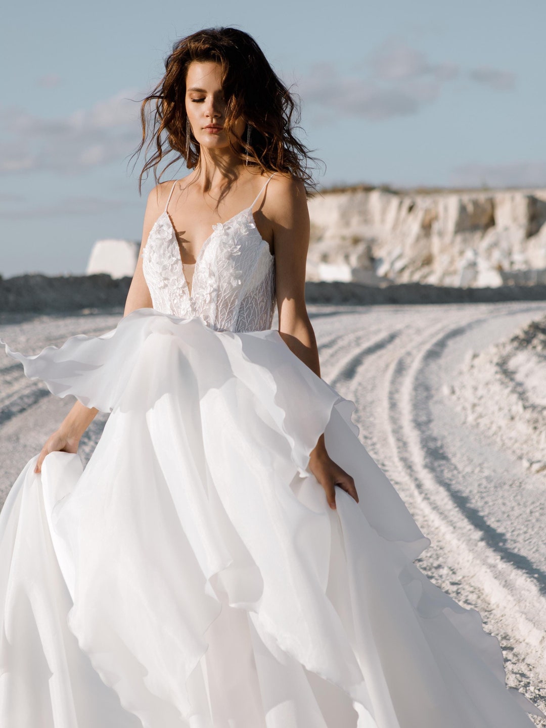 Flowy Dresses Romantic Flowy Boho Lace Long Sleeves Beach Wedding