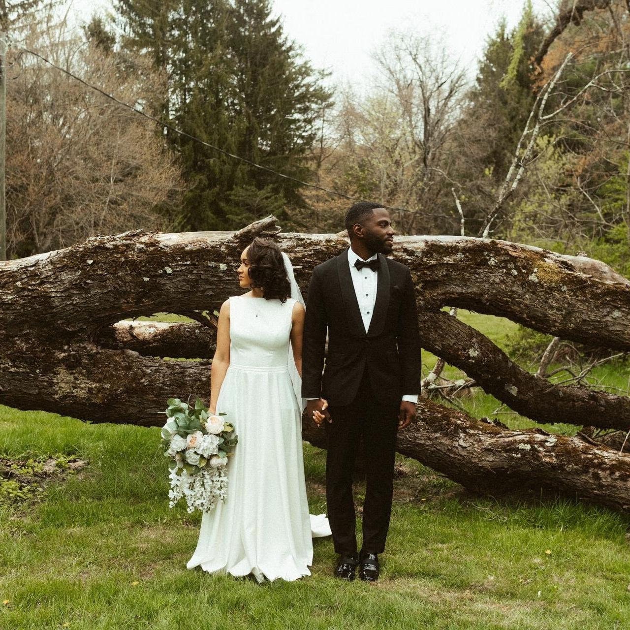 Vestido de novia sencillo Modesto, Vestido de novia en forma de A Sin espalda, Vestido de novia de satén Elegante / ANASTASIA