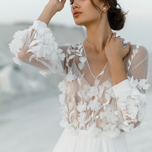 Lace wedding dress Beach, Flowy wedding dress Flower, Reception dress Mod, Romantic bridal dress MONA image 2