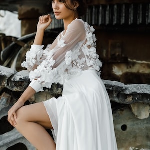 Lace wedding dress Beach, Flowy wedding dress Flower, Reception dress Mod, Romantic bridal dress MONA zdjęcie 4