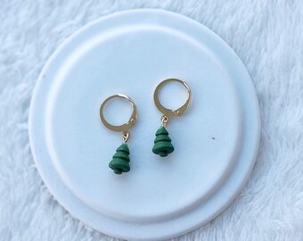 Mini Christmas tree earrings, green Christmas earrings hanging, winter earrings, polymer clay earrings