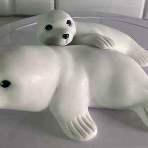 FTD Collection Series White Seal And Cub Porcelain Statue Vintage