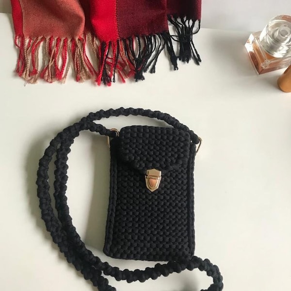 Handytasche, Handy Tasche, Handy Case, Stricktasche, Handmade Stricktasche, gestrickte Tasche, handgemacht, Geschenk für Sie