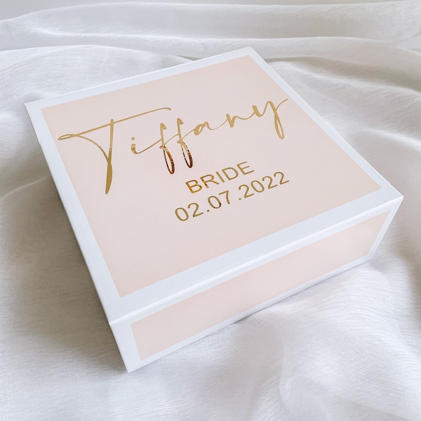 Magnetic Wedding Gift Box for Bride, Luxury Empty Bride Gift Box, Personalized Gift Box, Wedding Day Gift Box, Wedding Gift Idea for Bride