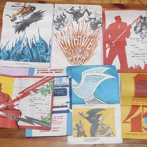 Conjunto de 7 carteles, carteles de propaganda comunista soviética con lemas del arte mural original de la URSS 1981-1983, impresión comunista