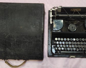 【Continental】ドイツ製 コンチネンタルアンティーク英文タイプライター Continental 340 Portable Typewriter, Working, Glossy Black
