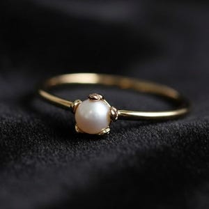 14K Gold Freshwater Pearl Ring: Handmade Art Deco Stacking Ring