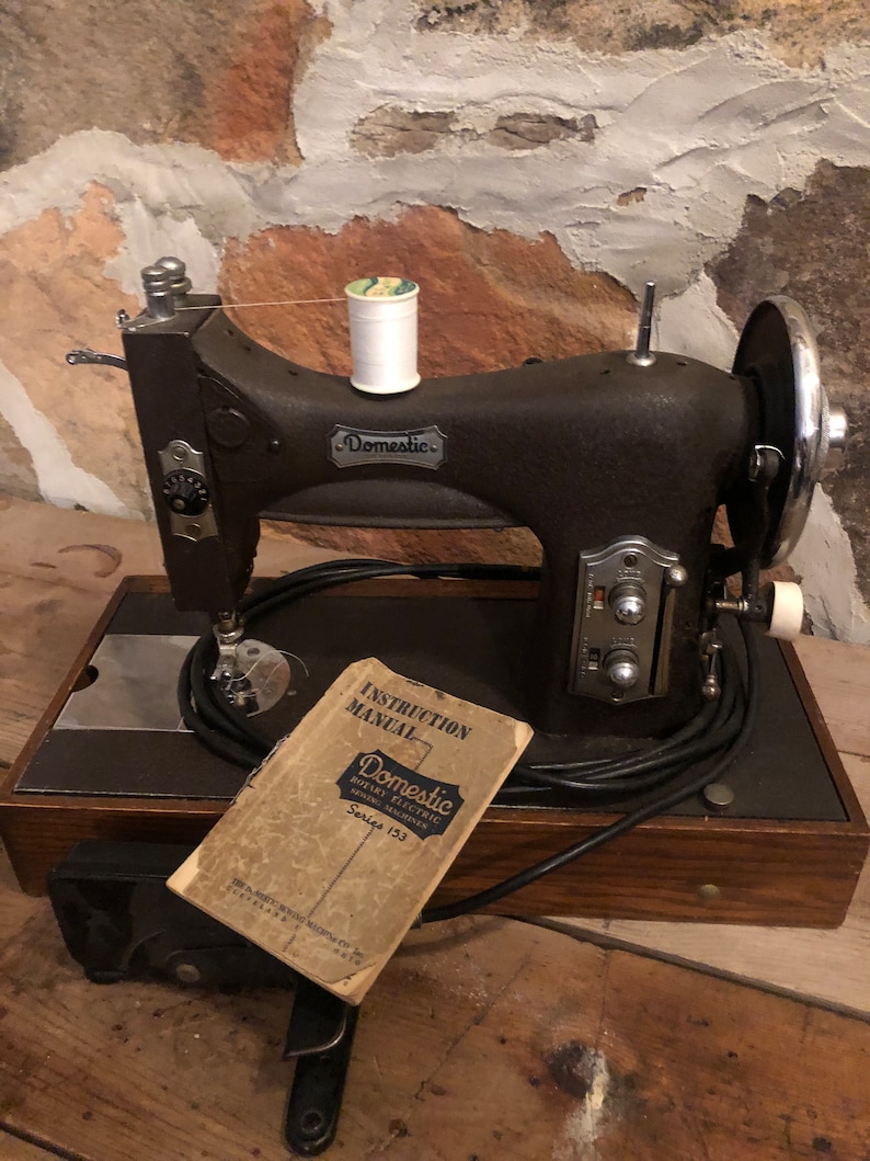 Vintage Domestic Sewing Machine Series 153 Etsy