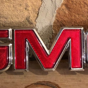 GMC Emblem