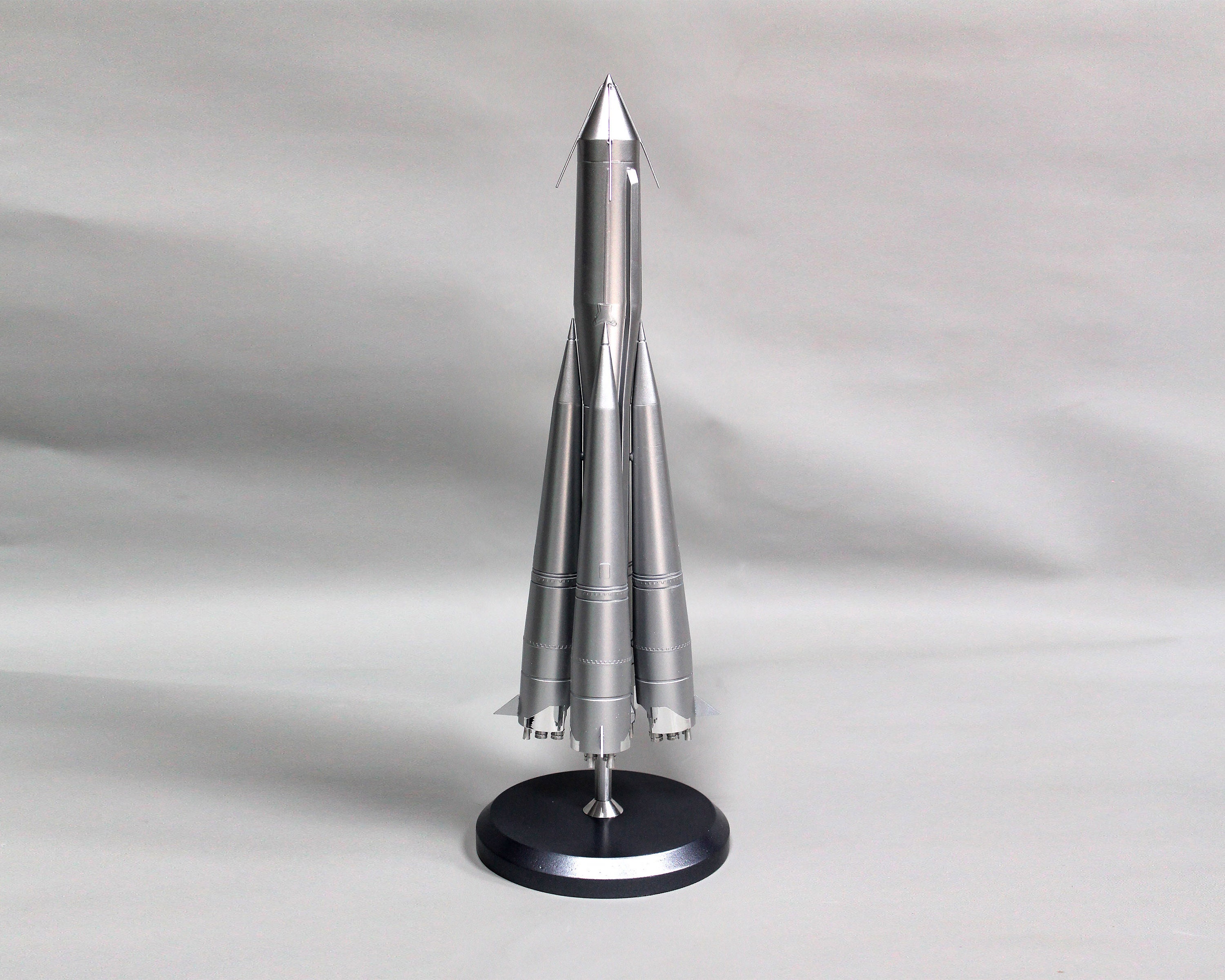 Ussr R7 USSR Legendary R7 Sputnik First Satellite 1957 Spacecraft Launch ...