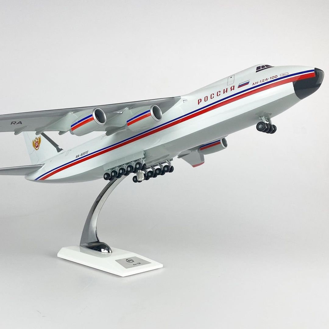アントノフ An 124「ルスラン」ロシア・ソ連の重長距離軍用輸送機