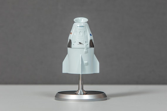 Spacex Crew Dragon Spacecraft Scale Model - Etsy