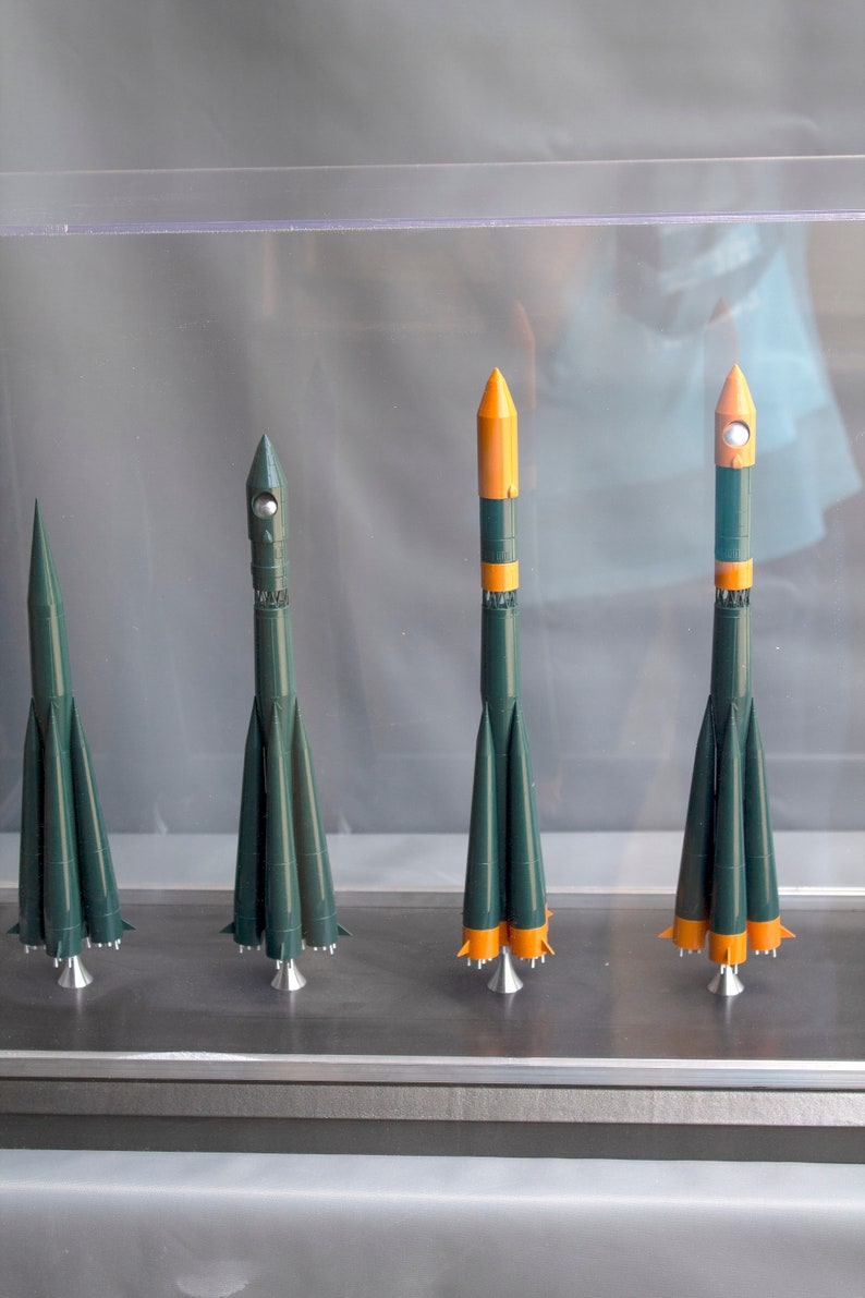 Ussr R7 USSR Russian R7-soyuz Family Set of Rocket Launch Vehicle Scale Model ...