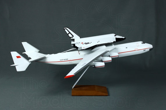 Legendary USSR Ukrainian Antonov An-225 Mriya+buran Spacecraft