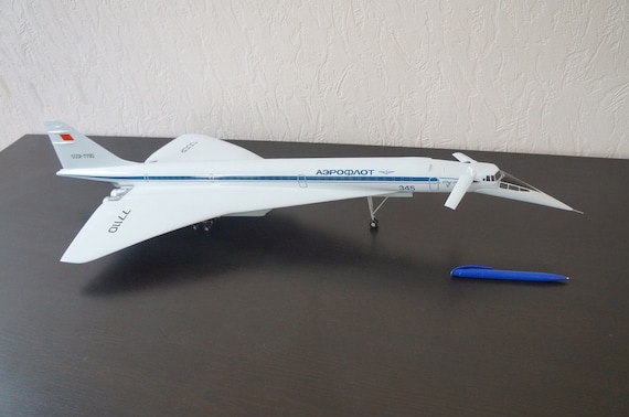 Tu-144 (航空機) - Wikipedia ロシア Tu-144 プロトタイプ 1/350