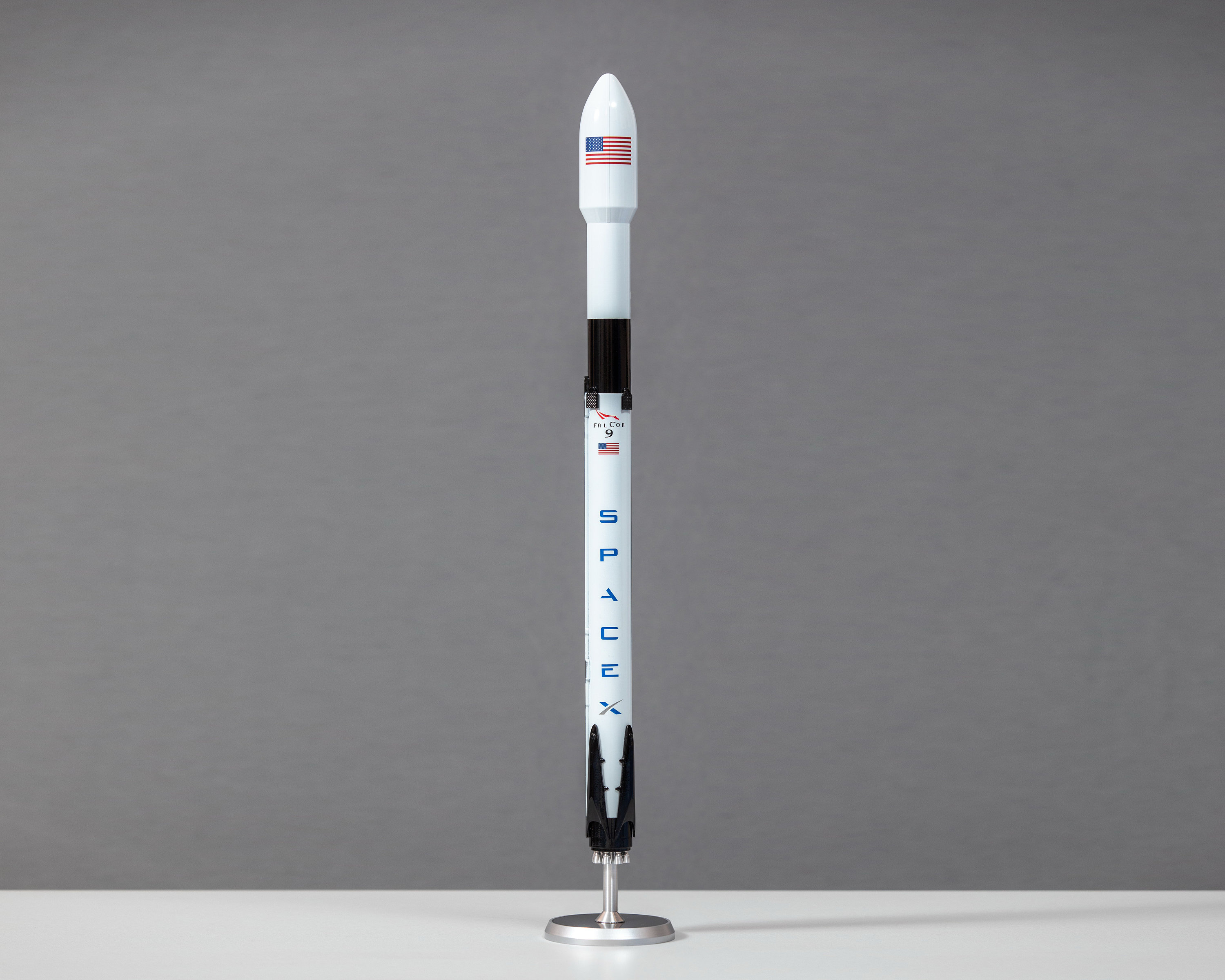 SpaceX Falcon 9 ロケットモデル SpaceX F9 Model – SpaceX Store