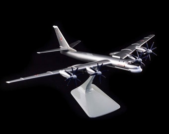 プレミアムハンドメイドソ連ロシアツポレフTu-95航空機爆撃機スケール