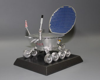 USSR first lunar lander "Lunokhod 1" spacecraft composition scale model