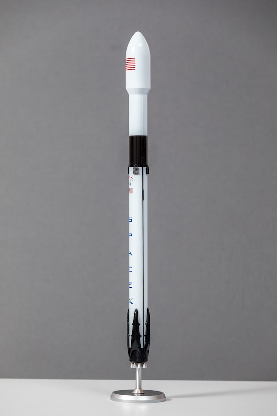 Spacex Falcon 9 Block 5 Rocket Spacecraft Launch Vehicle