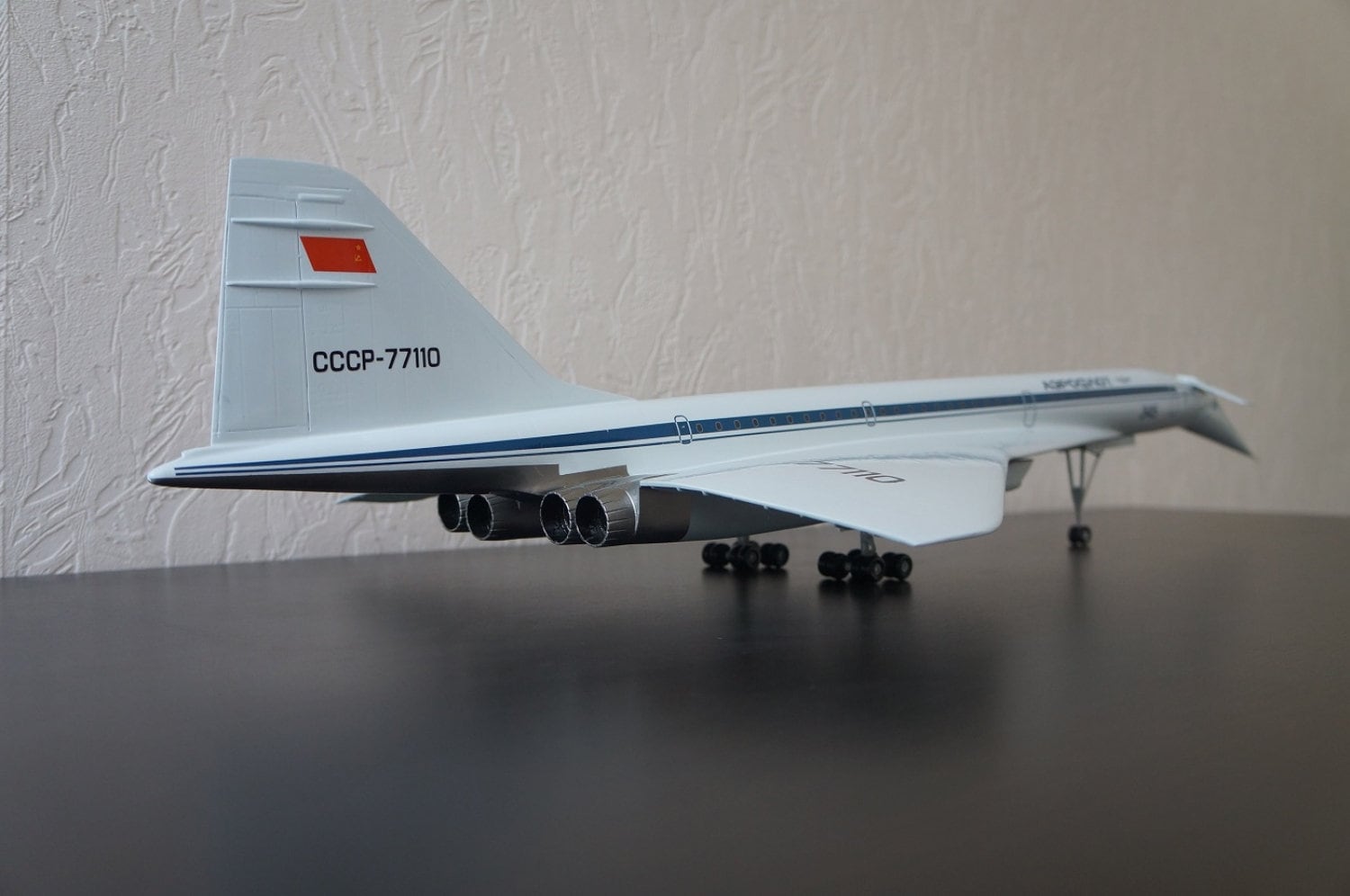 1/200 ヘルパ ツポレフTU-144D アエロフロート ジンスハイム博物館 1/200 ヘルパ ツポレフTU-144D アエロフロート ジンスハイム