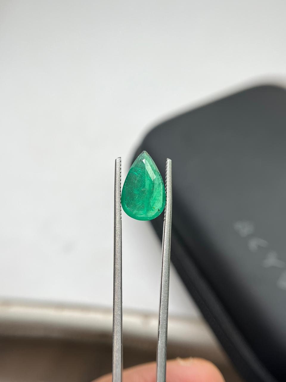 14.5X9X5 MM 4.10カラット 天然ザンビア産エメラルド ペア 14.5X9X5 MM 4.10カラット 天然ザンビア産エメラルド ペア
