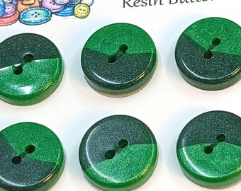 Bottoni W7 da 12 mm fatti a mano in resina verde luccicante Duo 6 pezzi da Bobbie's Buttonry