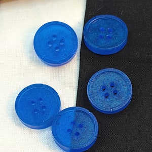 20mm W3 Buttons Handmade Resin Vivid Blue pack of 5 from Bobbie&#39;s Buttonry