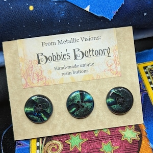 15mm W5 Knöpfe Handarbeit Resin Grün Nebula 3er Pack von Bobbie es Buttonry