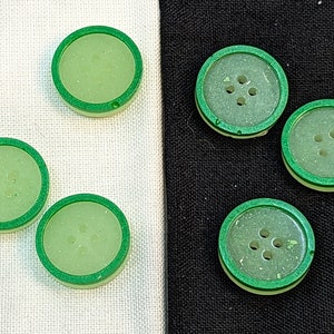 15mm W4 Buttons Handmade Resin Pale Green Lime Trim 6 pack from Bobbie&#39;s Buttonry