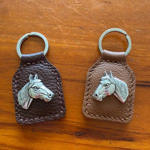 Handgemachte Leder Concho Schlüsselanhänger. Handgenäht.