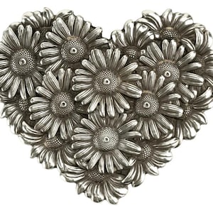 Daisy Hardware Collection. Buckle and Concho sets for Belts, bags and more. Western and baroque style Buckles for leather craft.