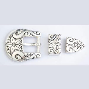 3/4” (19mm) Western Star Buckle set. Belts, bags and more. Western and baroque style Buckles for leather craft.