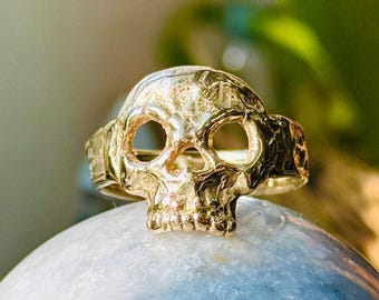 14k Gold Skull Ring: Ancient Memento Mori Design, Hand-Sculpted Stars Band