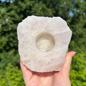 Rose quartz tea-light holder