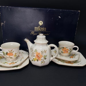 MIKASA Theekop en waterkokerset, Japanse set Royal Continental MK472, 7-delige drinkgerei, gemaakt in Japan
