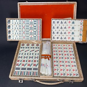 JEU DE MAH - Jong ancien dans un coffret complet et en excellent état EUR 50,00 - FR