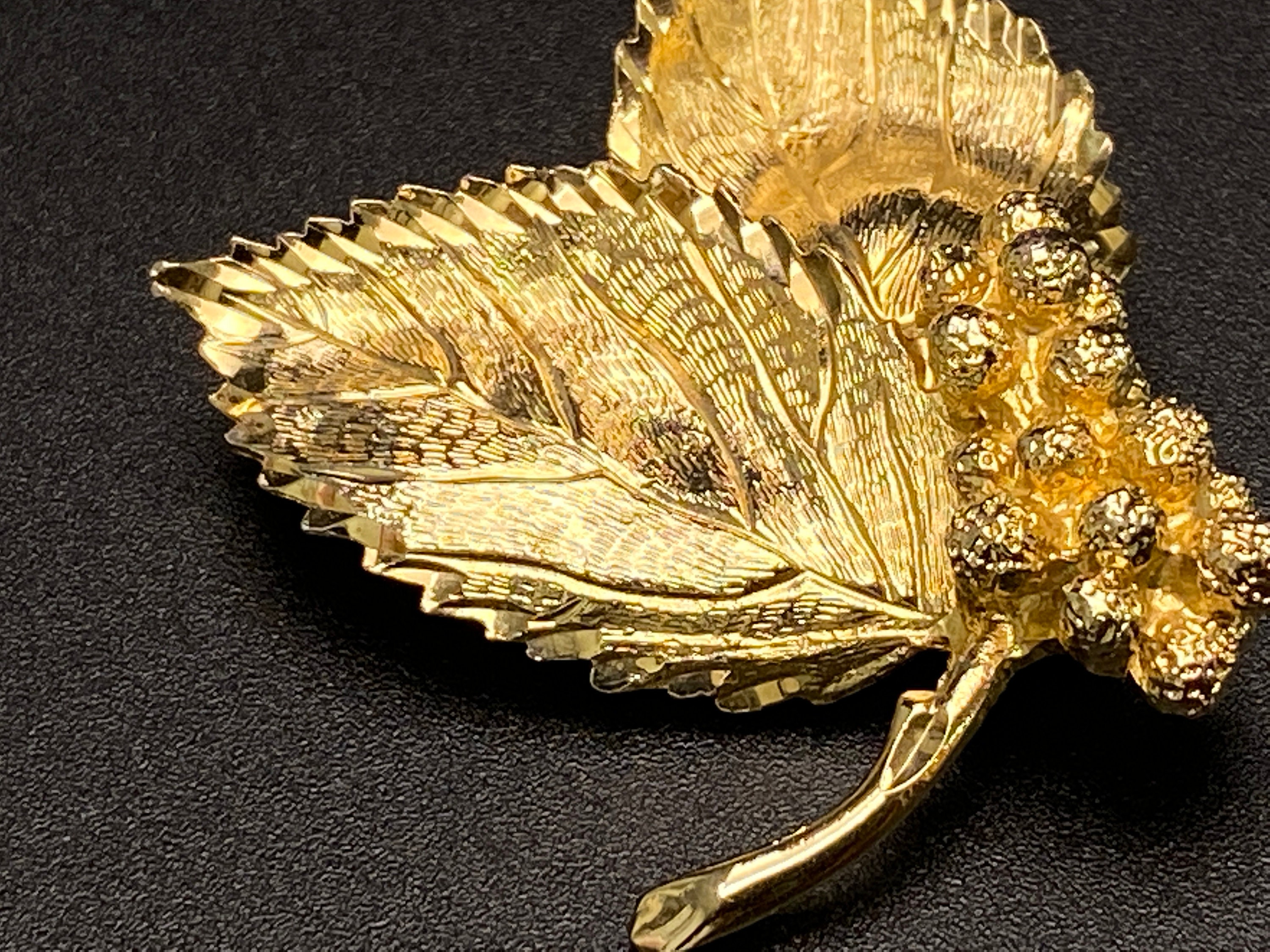 Japanese Vintage Brooch, Gold Leaf Shape Brooch With