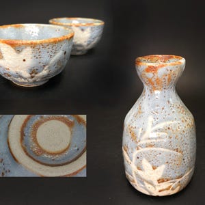 Nezumi Shino yaki mino ware Pair Sake Cups, Japanese Luxury Tokkuri Sake Bottle signed, Guinomi Shino blue sake cup and bottle