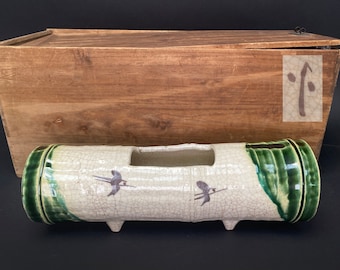 Japanese Ikebana Vase Oribe ware Sculptural, Cylinder Ohara flower Vase, Low Profile, Green and White