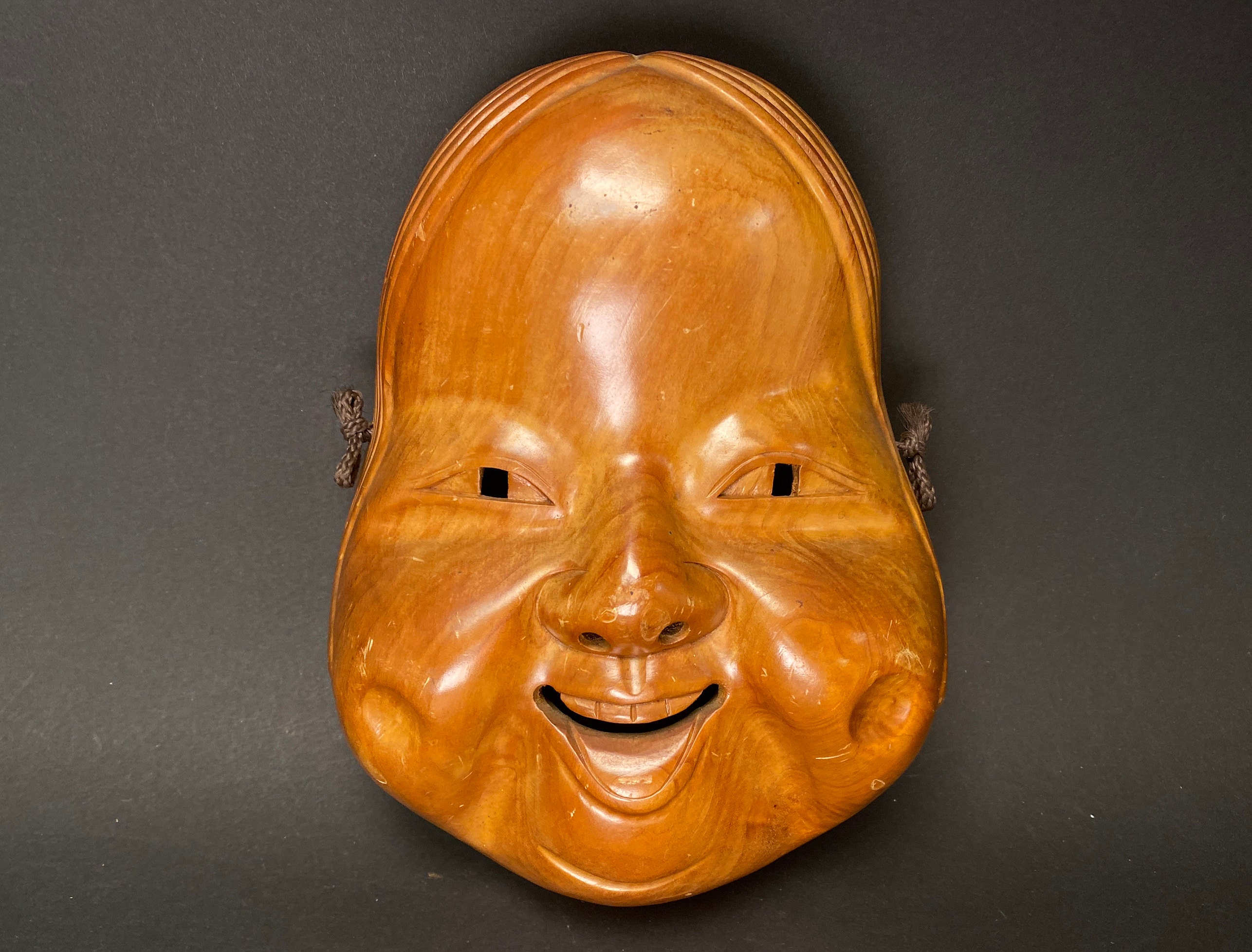 Wooden Noh Mask　木製能面 Japanese Wood Okame Noh Mask: Hand Carved Lady Kabuki, H8.75
