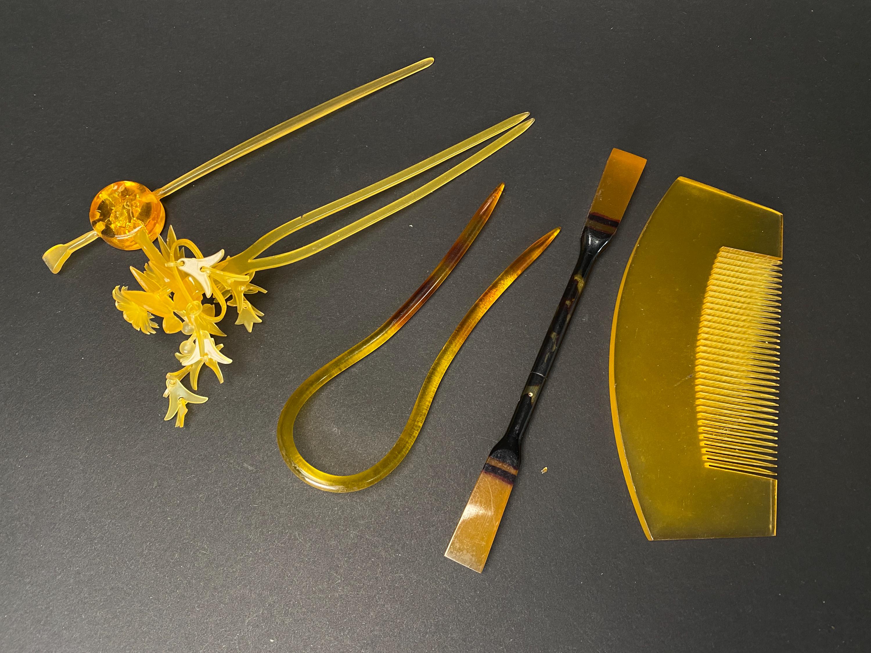 Japan Kanzashi Kimono Geisha, transparent Tama, Yellow hawksbill style hair stick,Kushi Comb, Hair Ornament