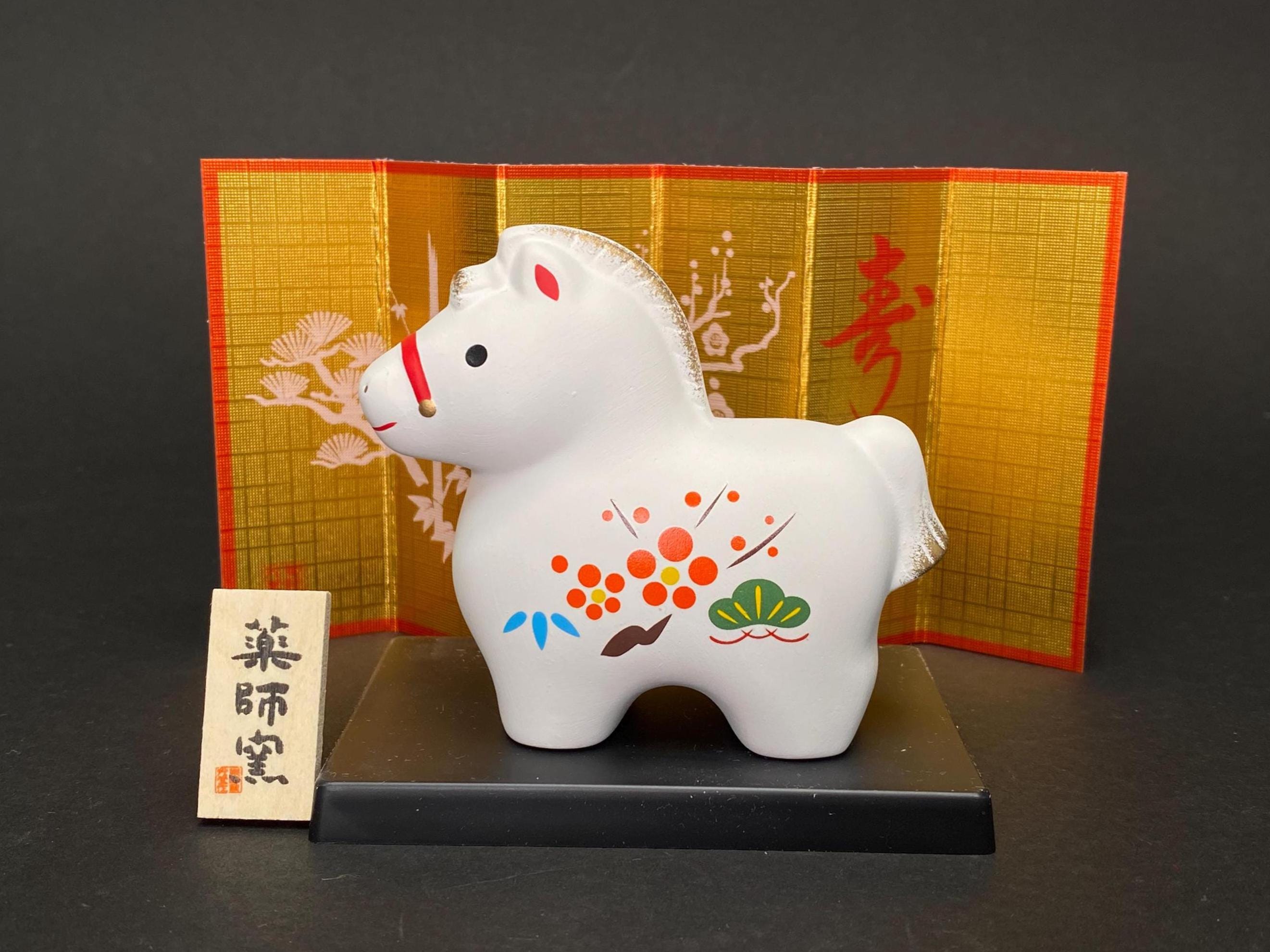 Japanese Zodiac Horse Ornament Figurine Set, 2026 ETO White Uma